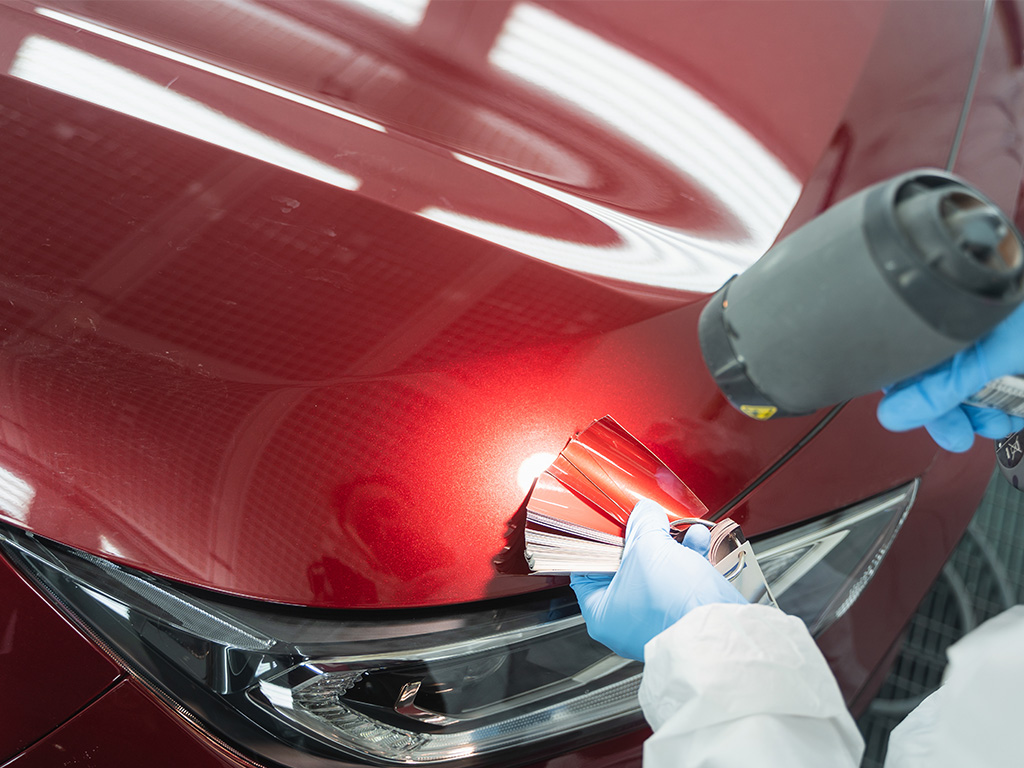 Recherche de teinte, mélange de couleurs du véhicule carrosserie de Colombier, Neuchâtel